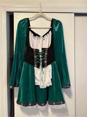 Oktoberfest Dirndl Dress